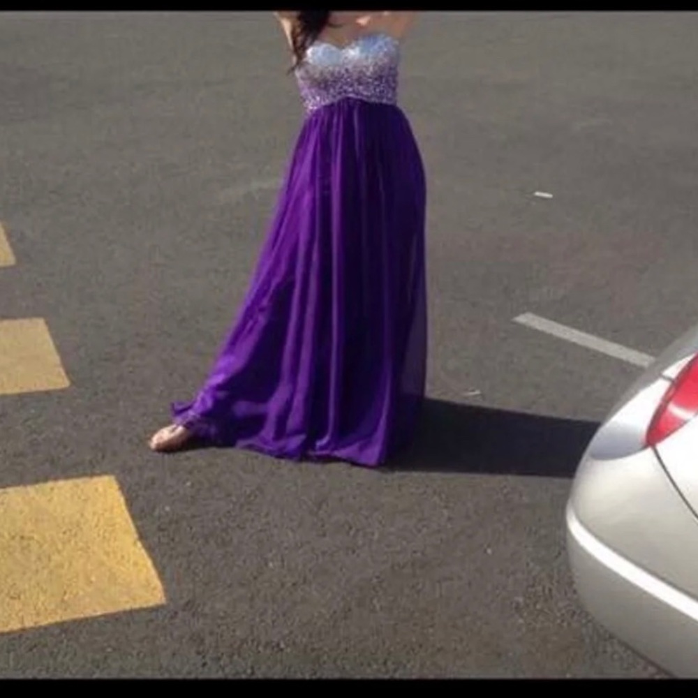 Women’s Size XSmall Purple Formal Dress